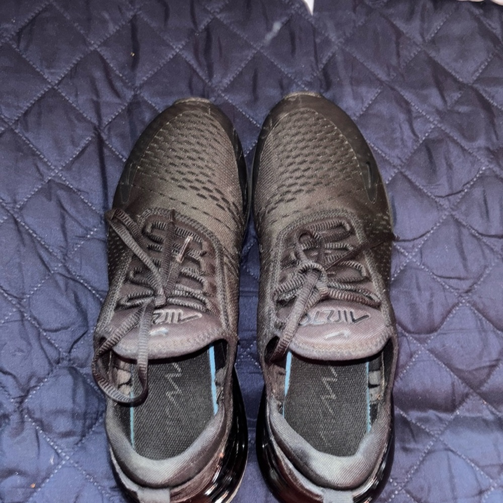 Nike Air Max 270